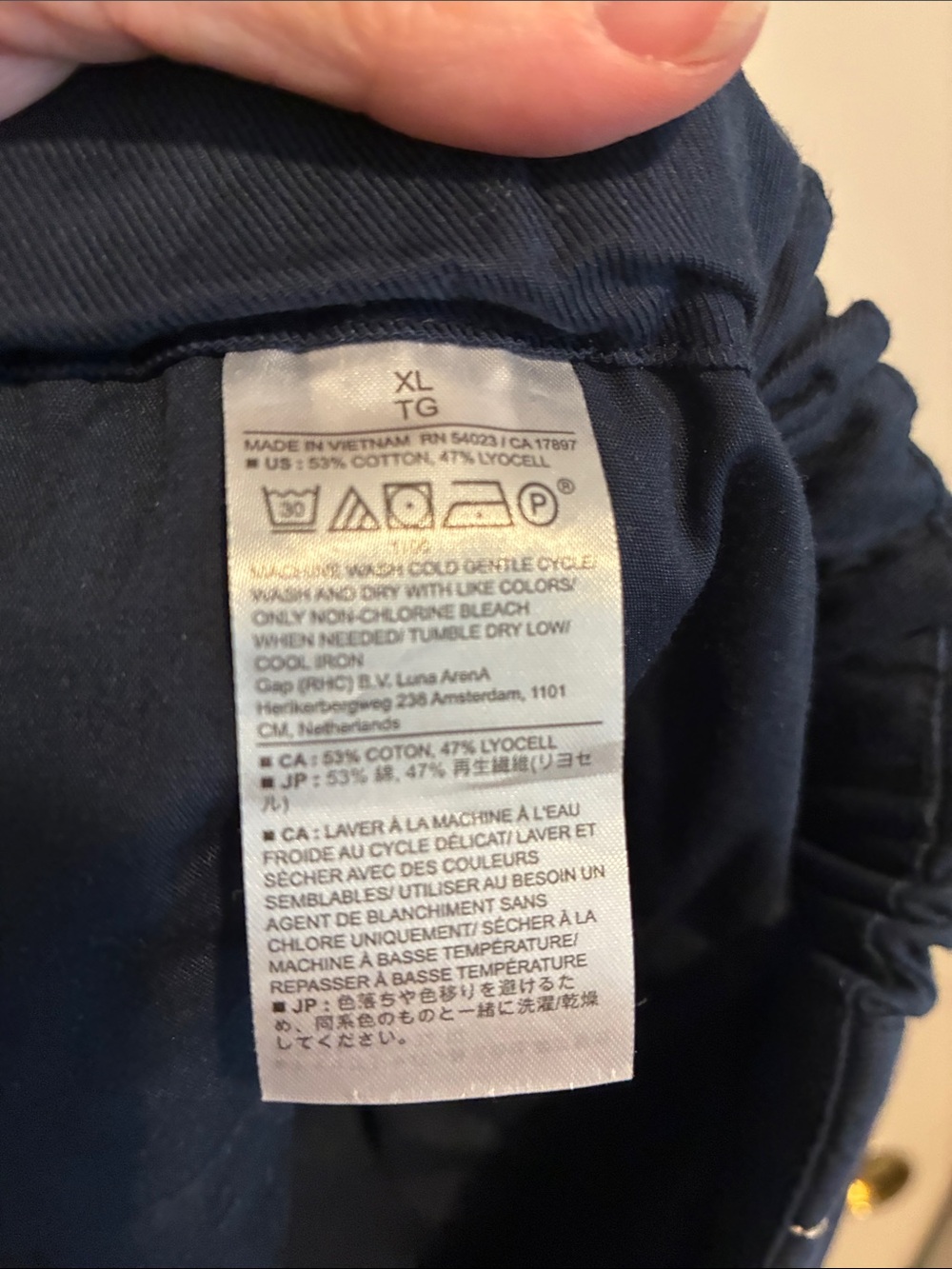 Banana Republic Navy Drawstring Athletic Shorts - Picture 4 of 4